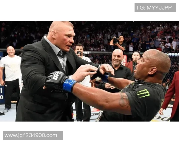 足球球星热衷UFC赛事揭秘跨界运动员的新兴爱好与挑战